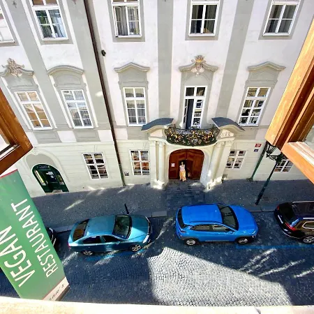 Apartmány Nerudova 36 Praha Exteriér fotografie